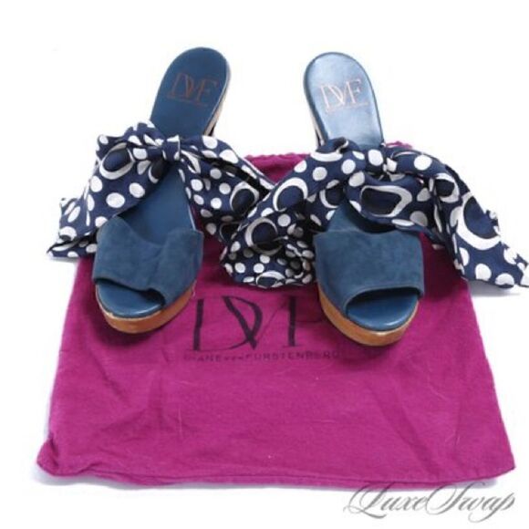 Diane von Furstenberg Eva Blue Suede Ankle Wrap Sandal. Fits size 7-7.5. - Picture 3 of 9